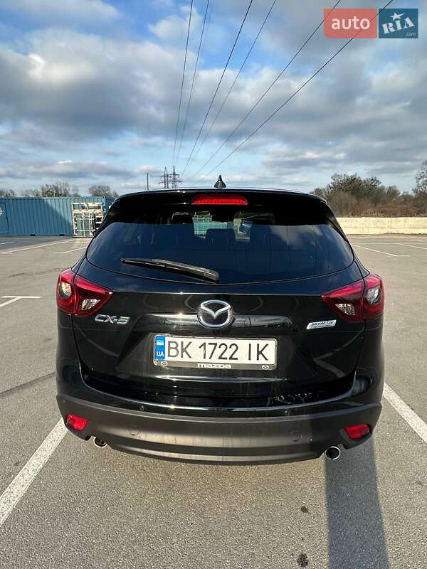 Внедорожник / Кроссовер Mazda CX-5 2016 в Ирпене