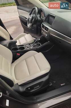 Внедорожник / Кроссовер Mazda CX-5 2016 в 