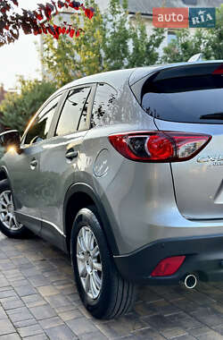 Позашляховик / Кросовер Mazda CX-5 2012 в 