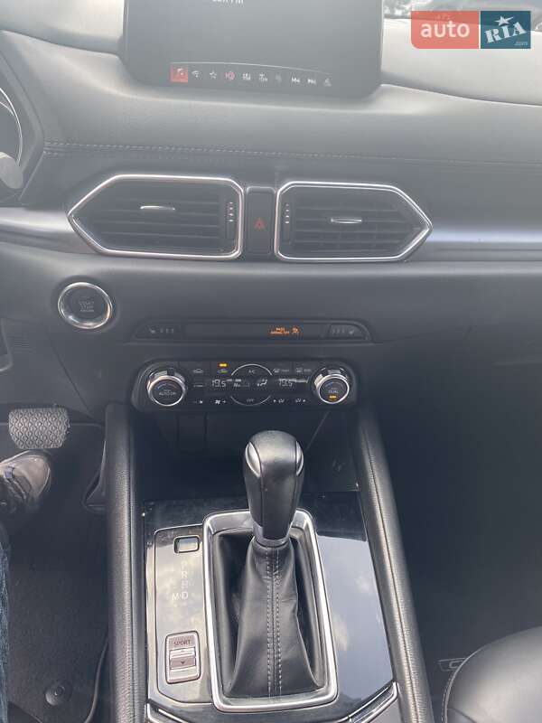 Позашляховик / Кросовер Mazda CX-5 2018 в Києві фото 11 Позашляховик / Кросовер Mazda CX-5 2018 в Києві