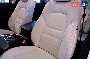 Внедорожник / Кроссовер Mazda CX-5 2023 в 