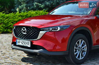 Внедорожник / Кроссовер Mazda CX-5 2024 в 