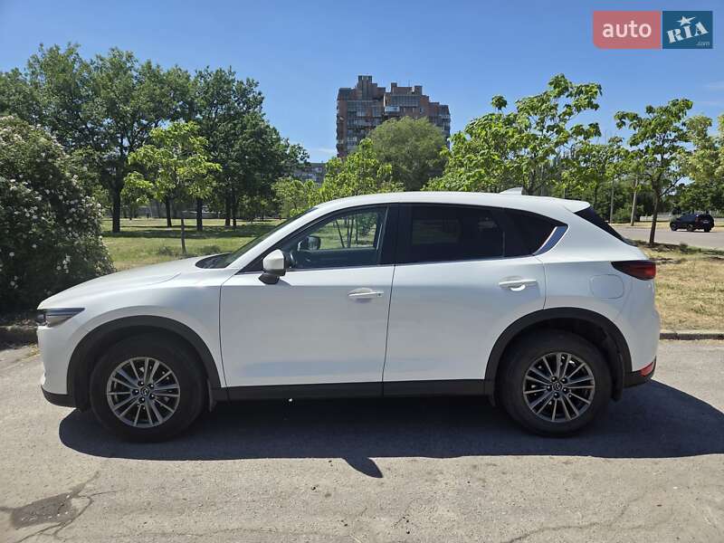 Внедорожник / Кроссовер Mazda CX-5 2017 в Днепре