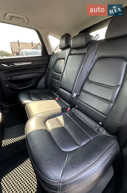 Внедорожник / Кроссовер Mazda CX-5 2017 в 