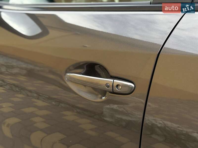 Внедорожник / Кроссовер Mazda CX-5 2015 в Ровно