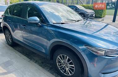 Внедорожник / Кроссовер Mazda CX-5 2018 в 