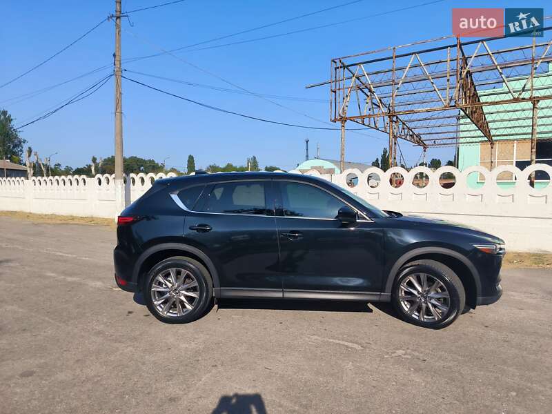 Внедорожник / Кроссовер Mazda CX-5 2019 в Никополе