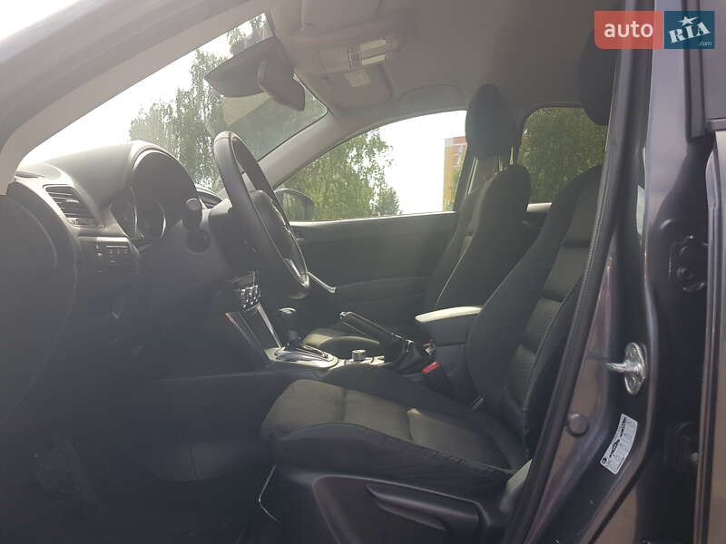 Внедорожник / Кроссовер Mazda CX-5 2015 в Ровно