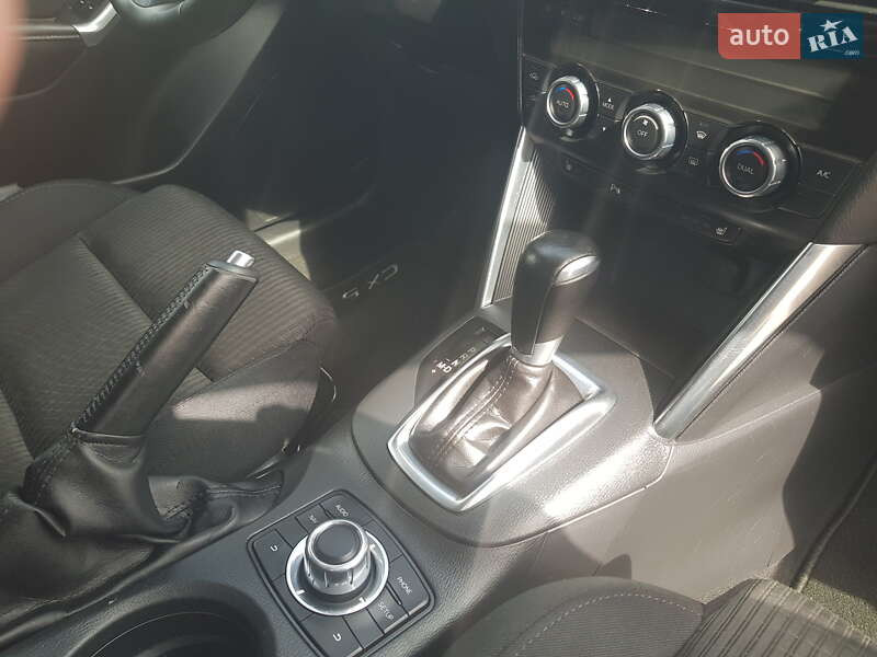 Внедорожник / Кроссовер Mazda CX-5 2015 в Ровно