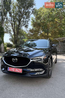 Внедорожник / Кроссовер Mazda CX-5 2018 в 