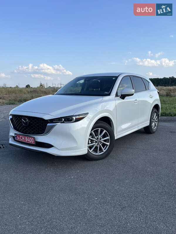 Внедорожник / Кроссовер Mazda CX-5 2023 в 