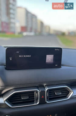 Внедорожник / Кроссовер Mazda CX-5 2023 в 
