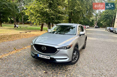 Внедорожник / Кроссовер Mazda CX-5 2018 в 