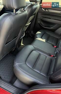 Внедорожник / Кроссовер Mazda CX-5 2018 в 