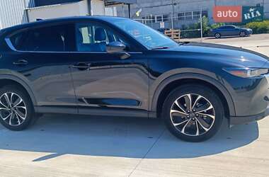 Позашляховик / Кросовер Mazda CX-5 2022 в 