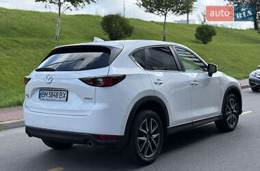 Внедорожник / Кроссовер Mazda CX-5 2018 в 