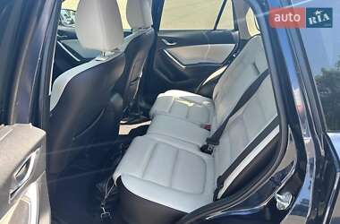 Внедорожник / Кроссовер Mazda CX-5 2015 в 