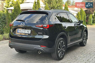 Внедорожник / Кроссовер Mazda CX-5 2023 в 