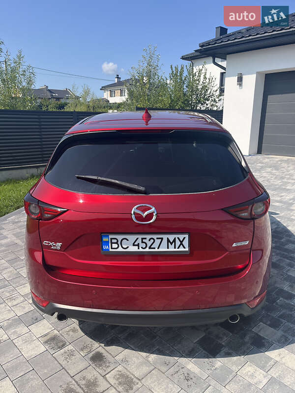 Позашляховик / Кросовер Mazda CX-5 2017 в Львові