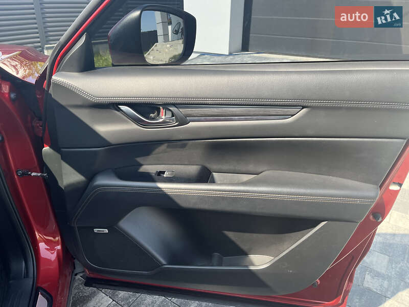 Позашляховик / Кросовер Mazda CX-5 2017 в Львові
