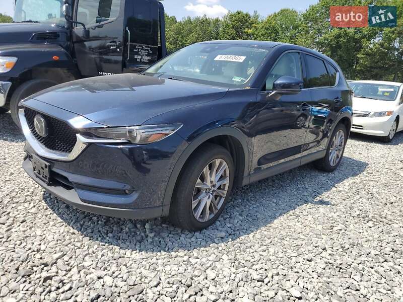 Внедорожник / Кроссовер Mazda CX-5 2019 в 