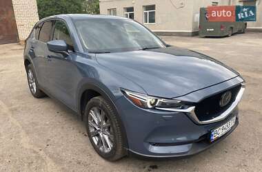 Внедорожник / Кроссовер Mazda CX-5 2020 в 