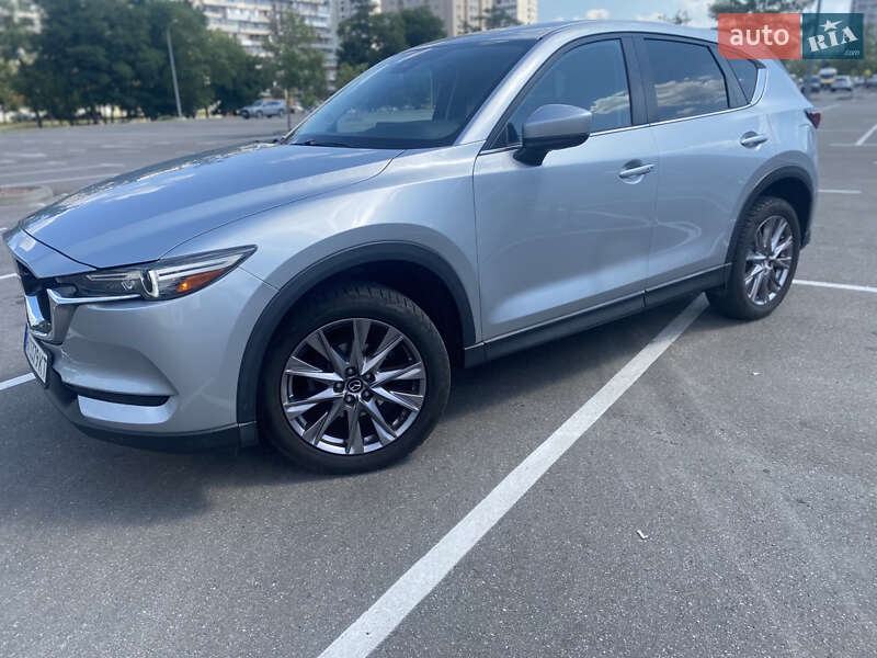 Внедорожник / Кроссовер Mazda CX-5 2019 в Киеве