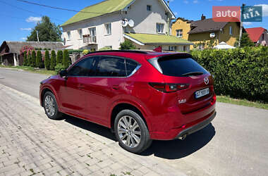 Позашляховик / Кросовер Mazda CX-5 2022 в 