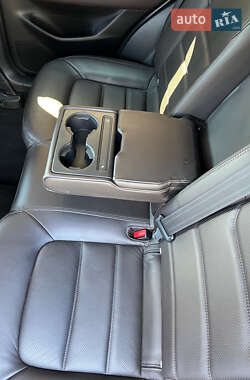 Позашляховик / Кросовер Mazda CX-5 2022 в 