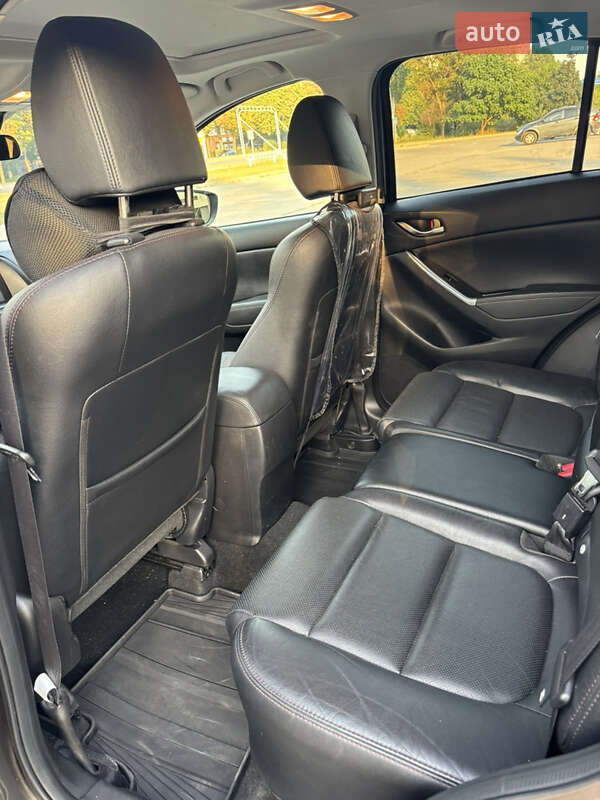 Внедорожник / Кроссовер Mazda CX-5 2016 в Запорожье
