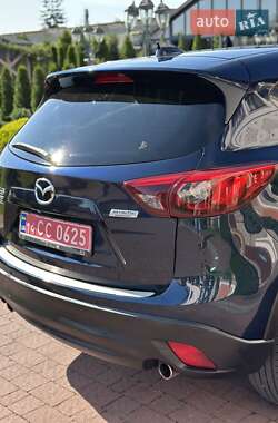 Внедорожник / Кроссовер Mazda CX-5 2015 в 