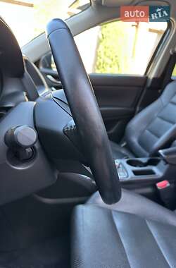 Внедорожник / Кроссовер Mazda CX-5 2015 в 