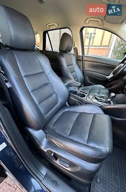 Внедорожник / Кроссовер Mazda CX-5 2015 в 