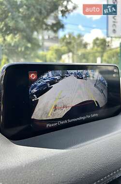 Внедорожник / Кроссовер Mazda CX-5 2018 в 