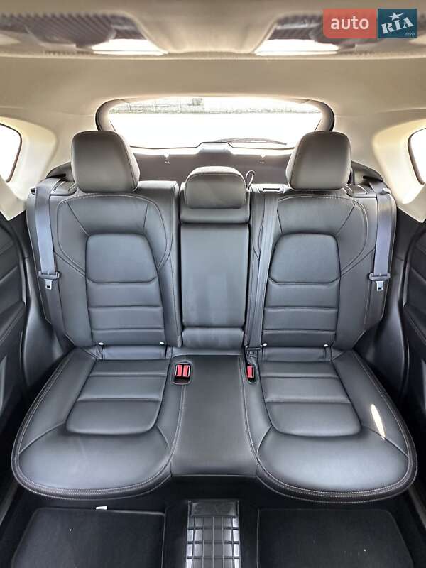 Внедорожник / Кроссовер Mazda CX-5 2022 в Белогородке
