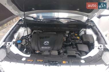 Внедорожник / Кроссовер Mazda CX-5 2018 в 
