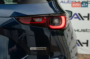 Внедорожник / Кроссовер Mazda CX-5 2023 в 