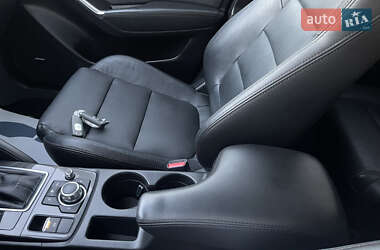 Внедорожник / Кроссовер Mazda CX-5 2016 в 