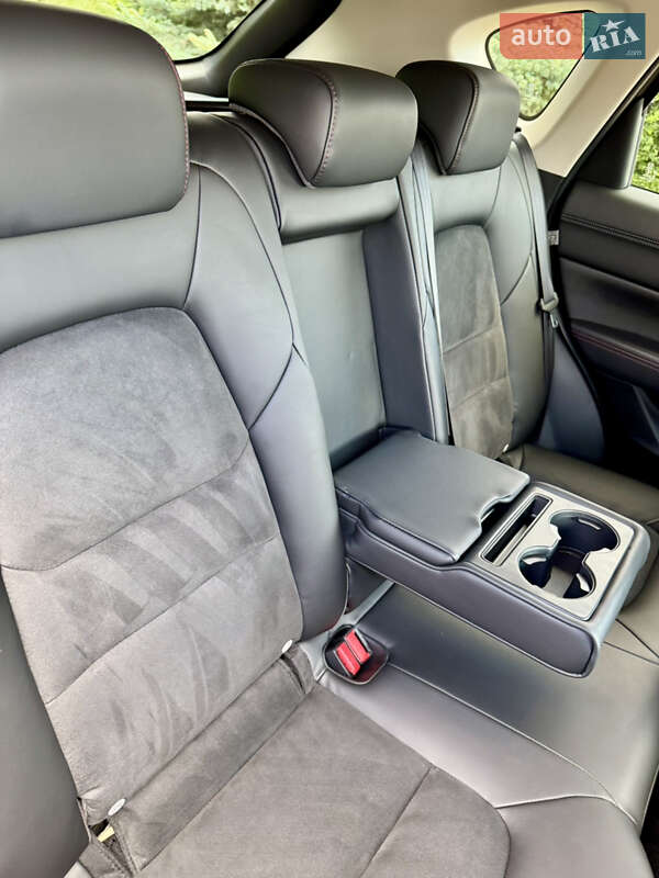 Внедорожник / Кроссовер Mazda CX-5 2023 в Днепре