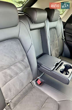 Внедорожник / Кроссовер Mazda CX-5 2023 в 