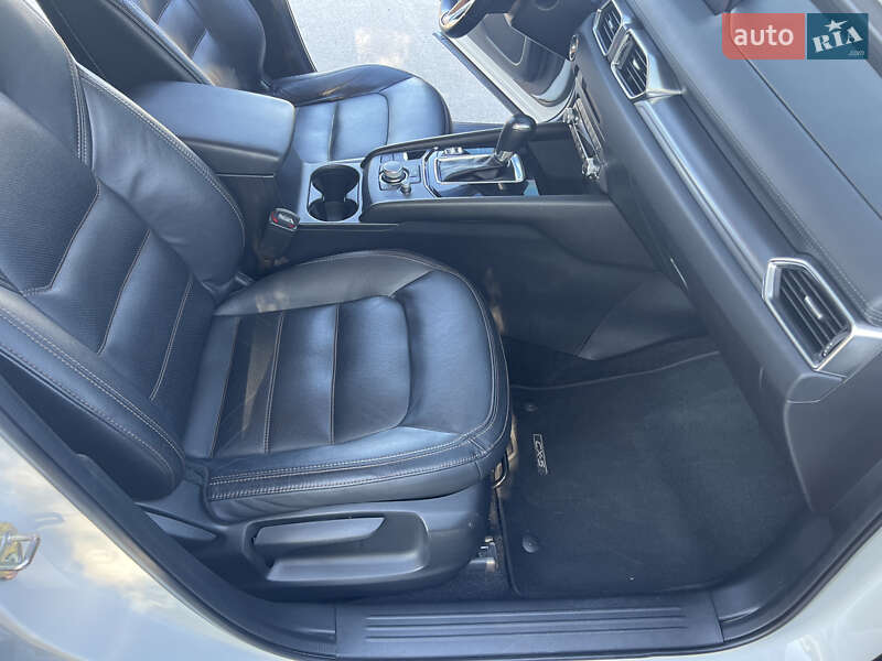 Внедорожник / Кроссовер Mazda CX-5 2019 в Днепре