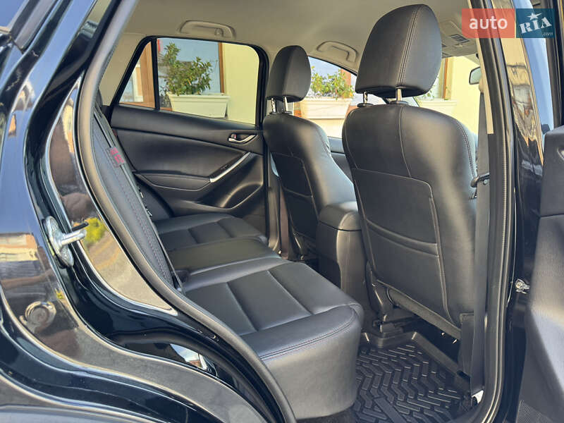Внедорожник / Кроссовер Mazda CX-5 2015 в Стрые