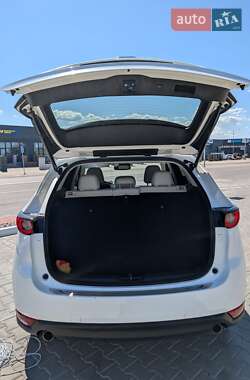 Внедорожник / Кроссовер Mazda CX-5 2020 в 