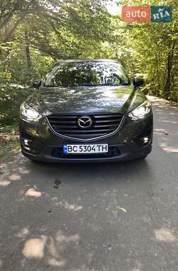 Позашляховик / Кросовер Mazda CX-5 2016 в 