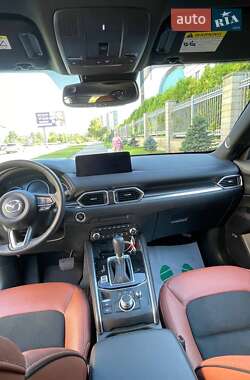 Внедорожник / Кроссовер Mazda CX-5 2023 в 