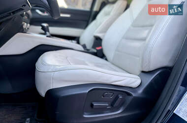 Внедорожник / Кроссовер Mazda CX-5 2017 в 