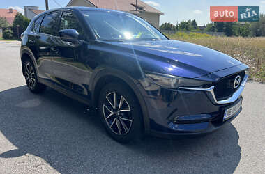 Внедорожник / Кроссовер Mazda CX-5 2017 в 