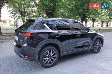 Внедорожник / Кроссовер Mazda CX-5 2018 в 