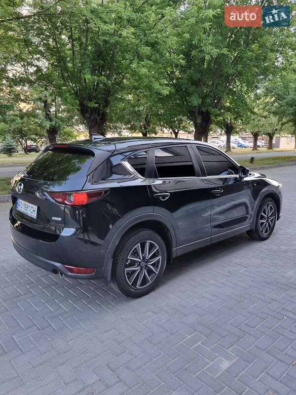 Внедорожник / Кроссовер Mazda CX-5 2018 в Ужгороде