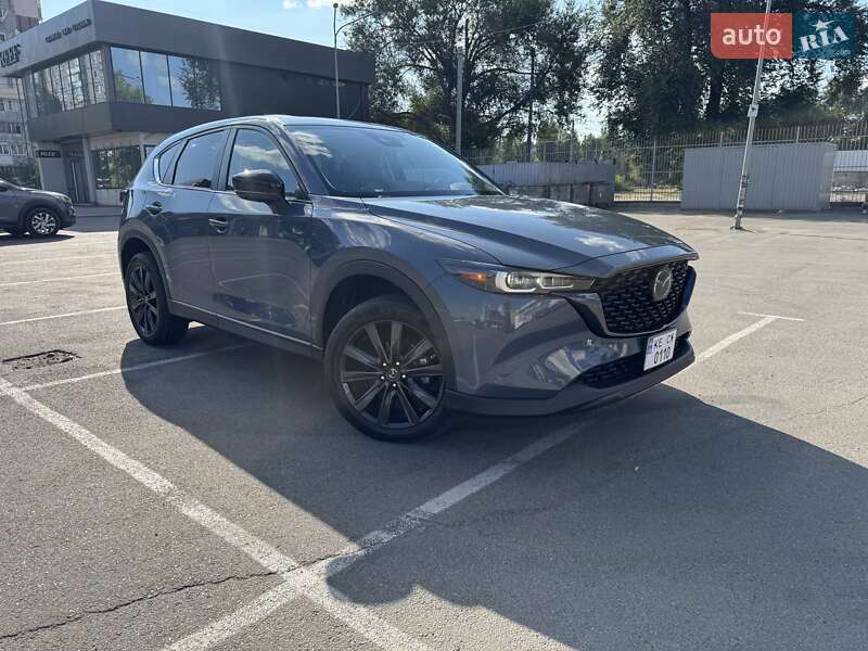 Внедорожник / Кроссовер Mazda CX-5 2023 в 